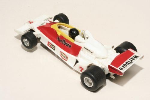 Mc Laren M26 Marlboro Ford (Polistil Champion 175 - A113)