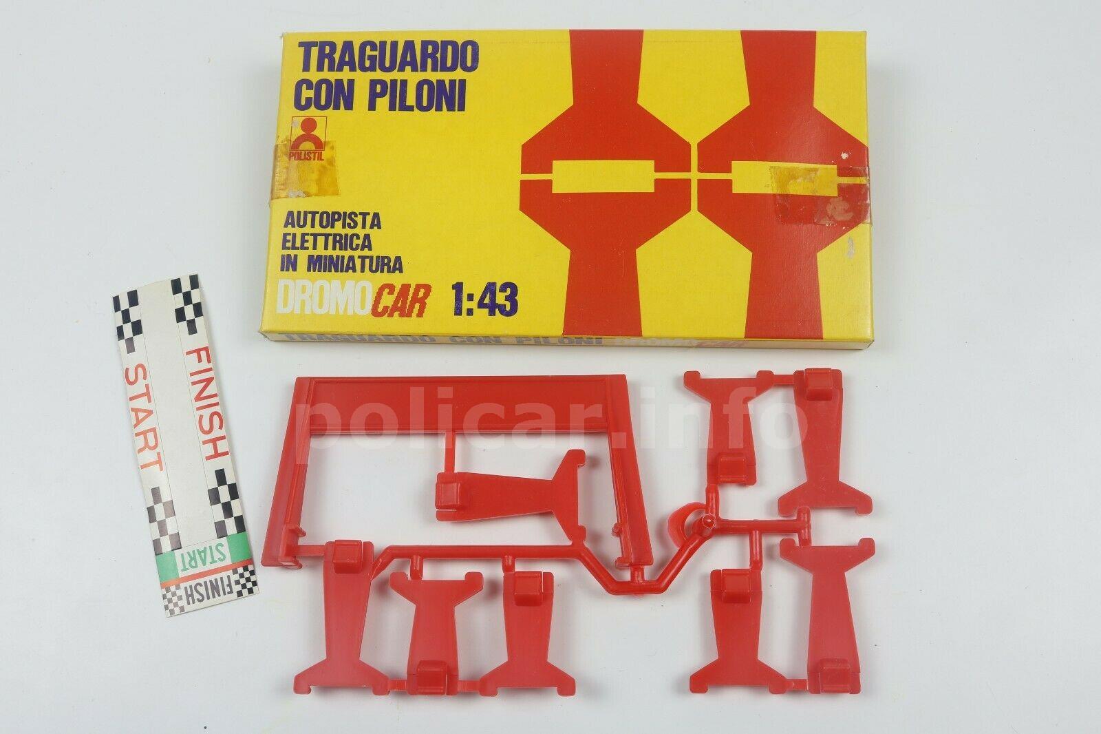 Piloni per ponte e traguardo. (Dromocar - 724DN)
